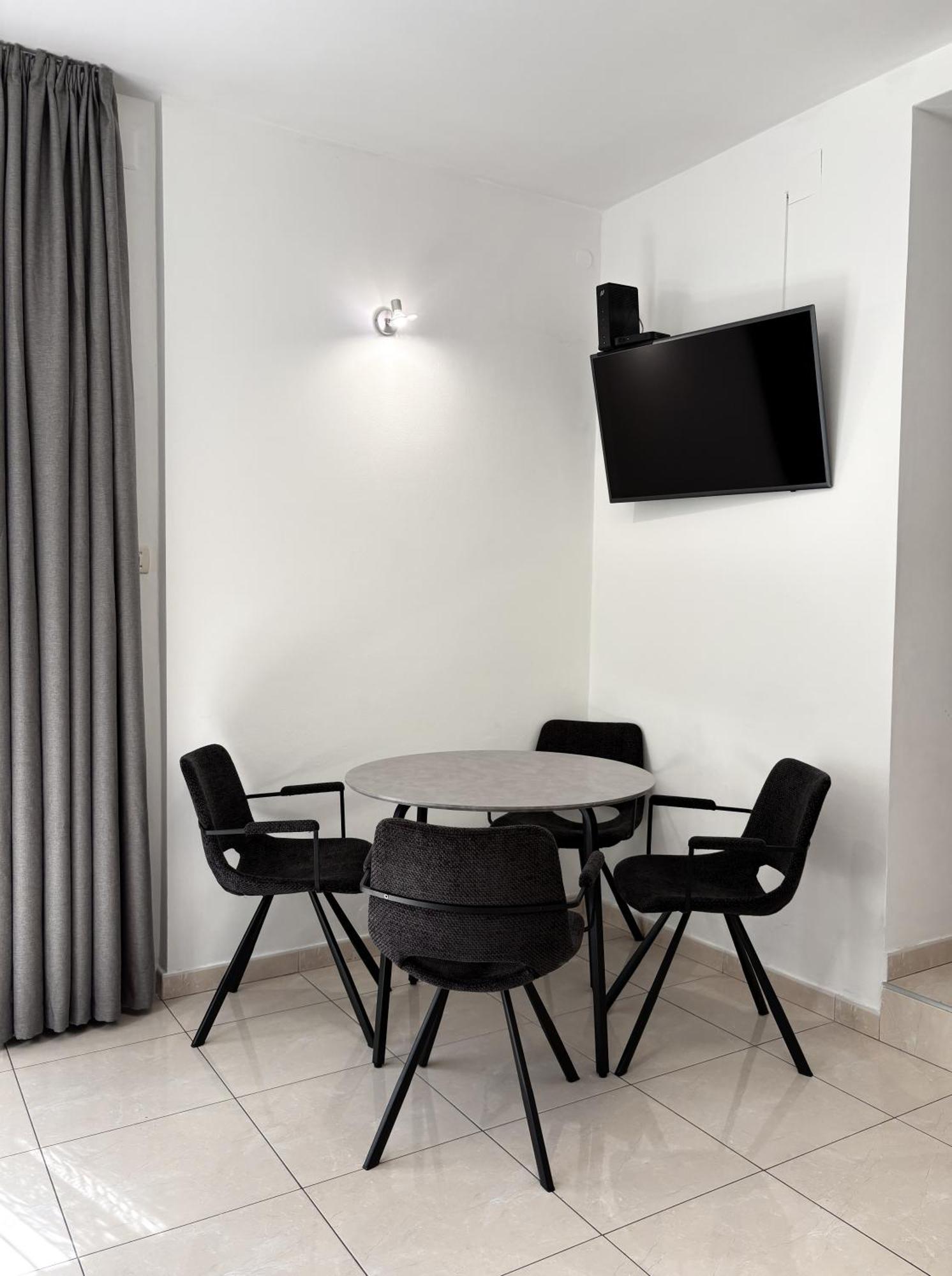 Apartments And Rooms Tudor スプリト エクステリア 写真